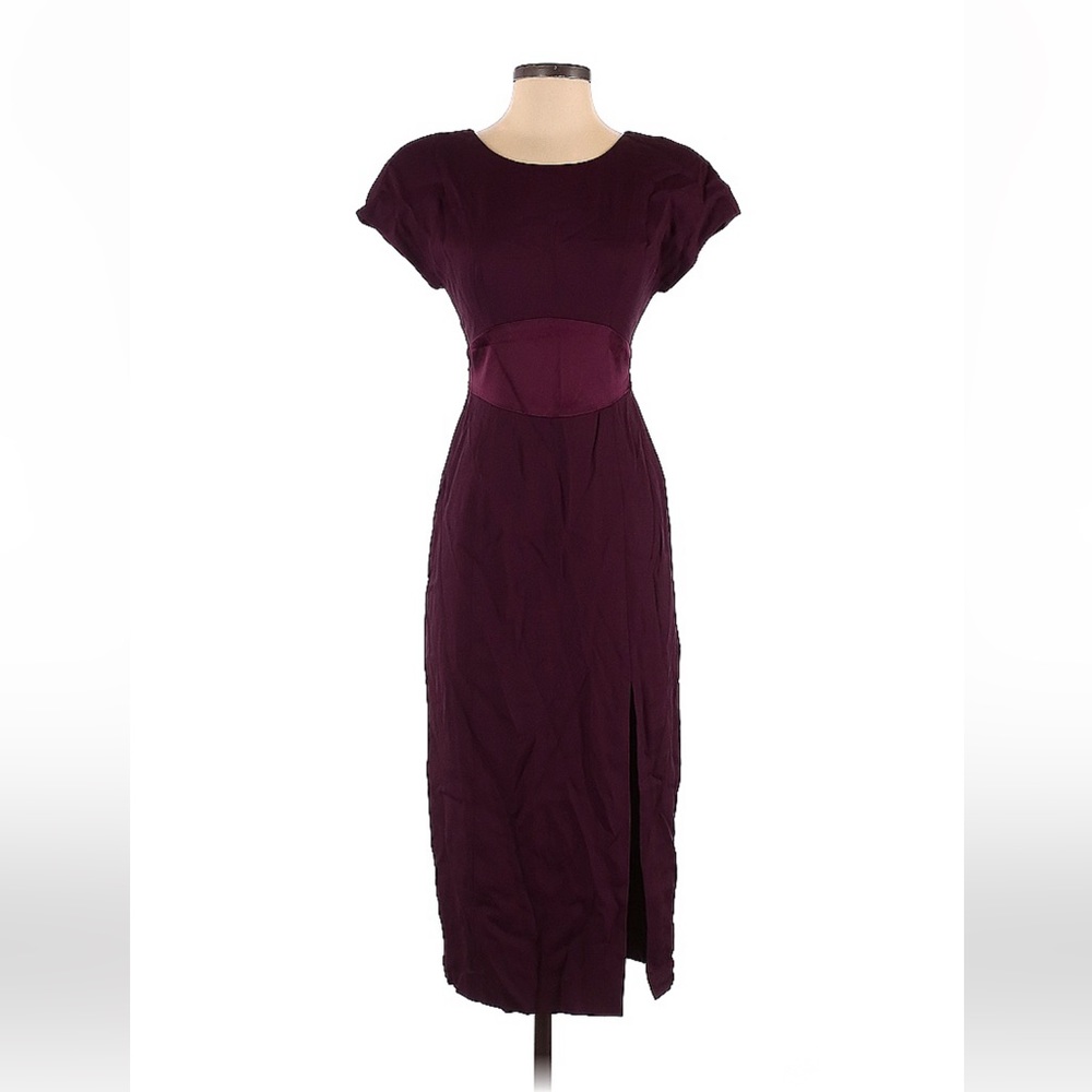 Donna Ricco Dress. Worn once for work function. It has a beautiful purple color.